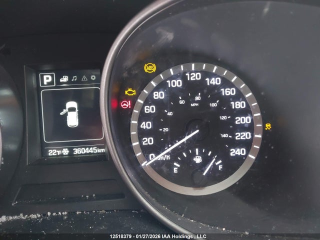5XYZUDLB8HG399732 Hyundai Santa Fe