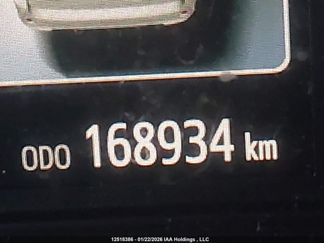 5TDKZ3DC3KS998732 Toyota Sienna Le 8-passenger