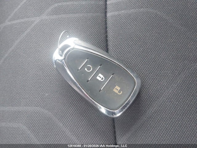 12518388 :رقم المزاد ، 3GNCJLSB9KL402767 vin ، 2019 Chevrolet Trax 1lt مزاد بيع