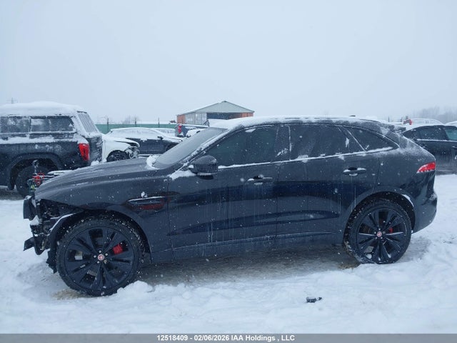 Jaguar F-PACE S 2020 SADCM2FV2LA624420 Image 14