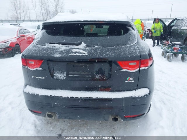 Jaguar F-PACE S 2020 SADCM2FV2LA624420 Image 16