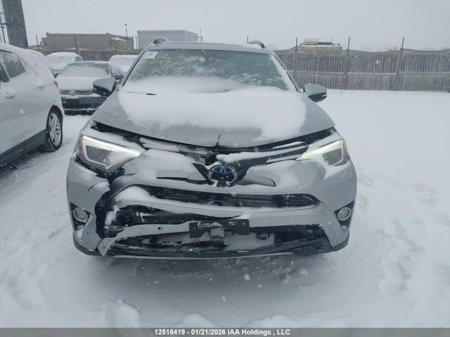 Продаж на аукціоні авто 2018 Toyota Rav4 Hv Limited, vin: JTMDJREV1JD256536, номер лоту: 12518419