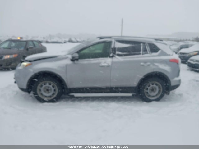 Продаж на аукціоні авто 2018 Toyota Rav4 Hv Limited, vin: JTMDJREV1JD256536, номер лоту: 12518419