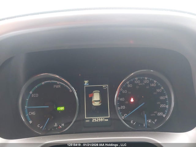 Продаж на аукціоні авто 2018 Toyota Rav4 Hv Limited, vin: JTMDJREV1JD256536, номер лоту: 12518419