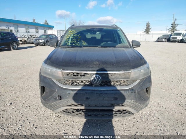 Volkswagen TAOS SE 2024 3VVSX7B22RM005109 Image 13