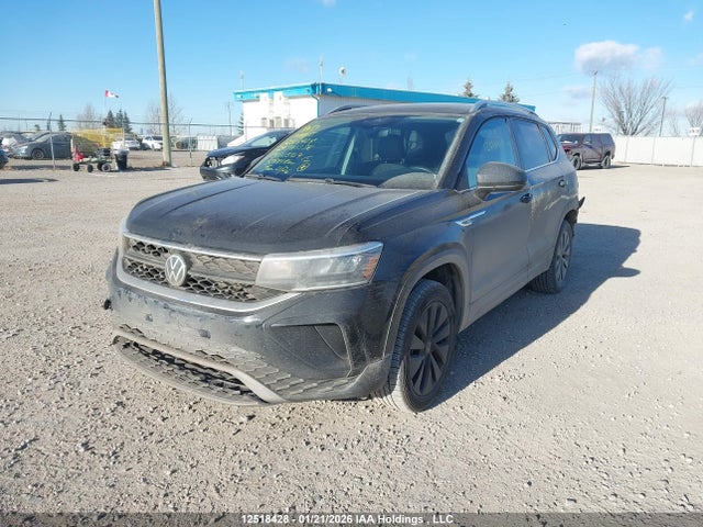 Volkswagen TAOS SE 2024 3VVSX7B22RM005109 Image 2