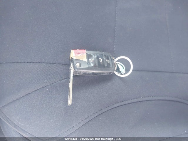 3VW2K7AJ8EM396425 Volkswagen Jetta 2.0l Trendline+