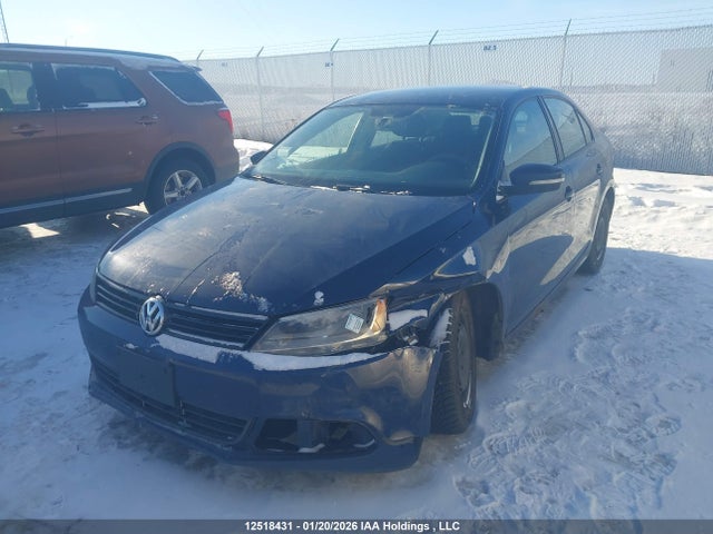 3VW2K7AJ8EM396425 Volkswagen Jetta 2.0l Trendline+