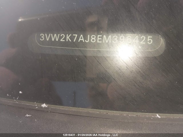 3VW2K7AJ8EM396425 Volkswagen Jetta 2.0l Trendline+