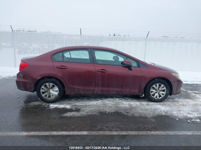 12518433 :رقم المزاد ، 2HGFB2F48CH022940 vin ، 2012 Honda Civic Lx مزاد بيع