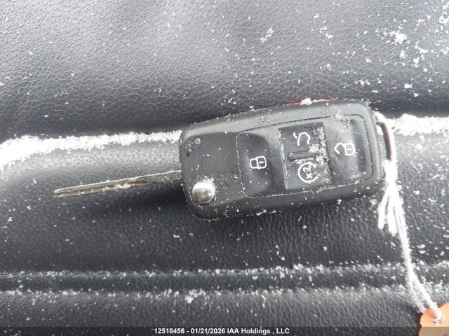 1VWCM7A38JC005849 Volkswagen Passat Sel Premium