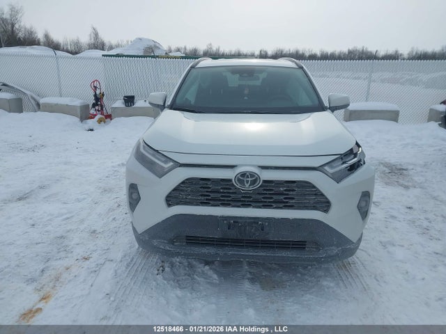 2T3R1RFV8PW404732 Toyota Rav4 Xle/xle Premium