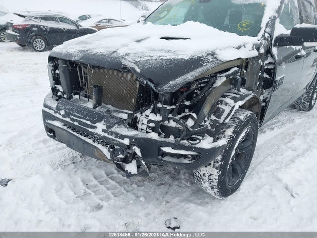 12518486 :رقم المزاد ، 1C6RR7LT8NS159427 vin ، 2022 Ram 1500 Classic Slt مزاد بيع