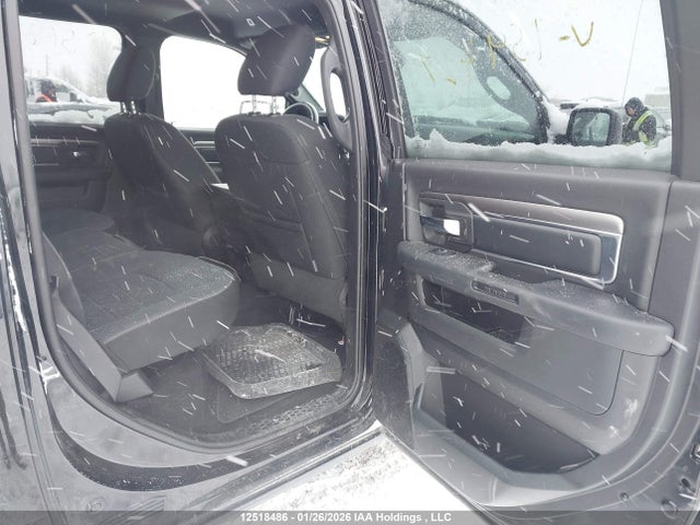 12518486 :رقم المزاد ، 1C6RR7LT8NS159427 vin ، 2022 Ram 1500 Classic Slt مزاد بيع