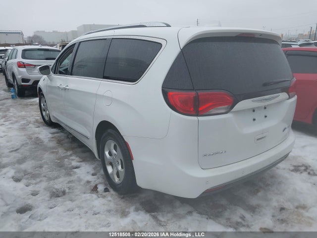 2C4RC1L78JR278195 Chrysler Pacifica