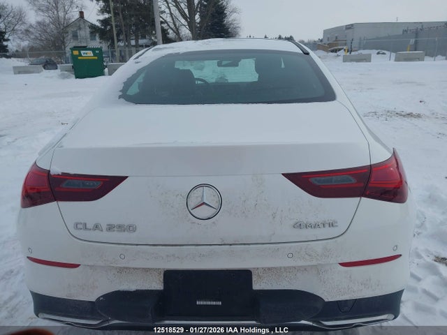 W1K5J4HBXTN587160 Mercedes-Benz CLA 250 4MATIC
