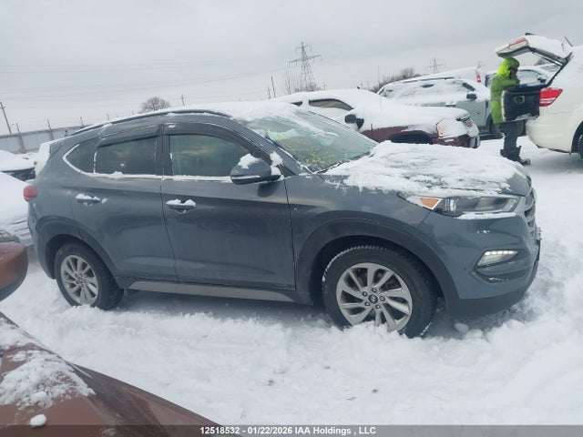 KM8J3CA45HU465503 Hyundai Tucson Limited/sport And Eco/se