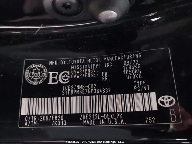 5YFBPMBE7NP364837 Toyota COROLLA LE