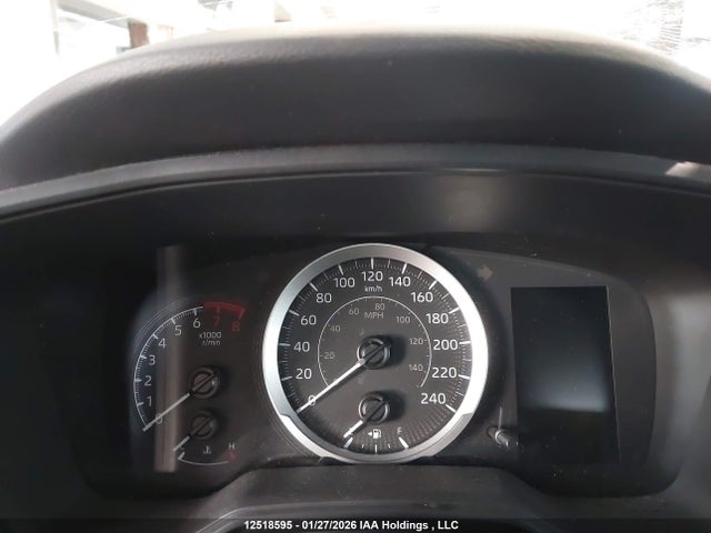 5YFBPMBE7NP364837 Toyota COROLLA LE