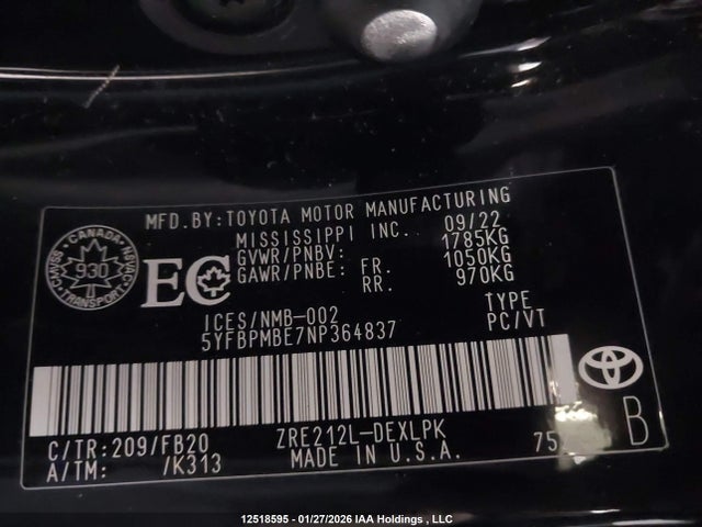 5YFBPMBE7NP364837 Toyota COROLLA LE