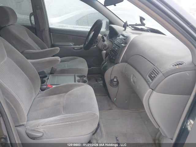 2006 Toyota Sienna Ce 7 Passenger/ce 8 Passenger მანქანა იყიდება აუქციონზე, vin: 5TDZA29C16S394966, აუქციონის ნომერი: 12518603