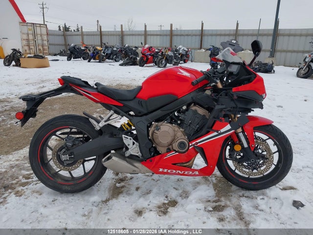 MLHRH0160L5100235 Honda CBR650 RA