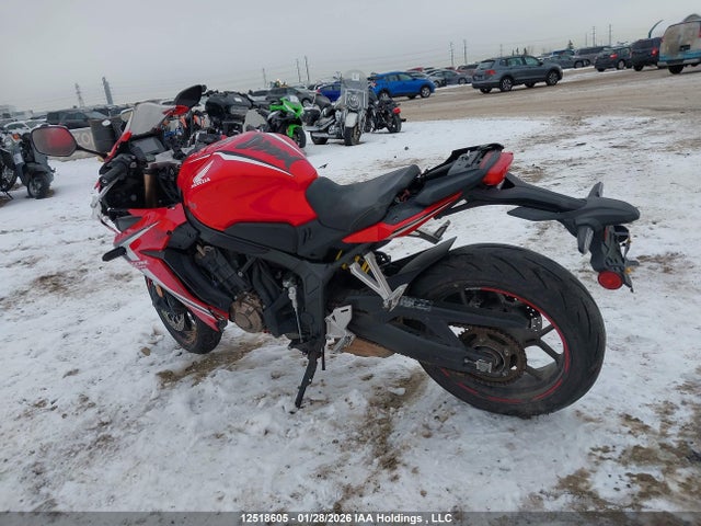 MLHRH0160L5100235 Honda CBR650 RA