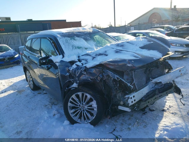 5TDFZRBH5NS252922 Toyota Highlander