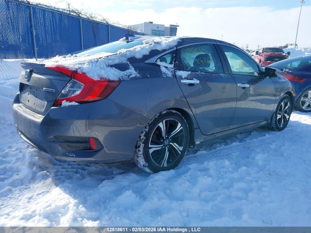 2HGFC1F98HH108727 Honda CIVIC SEDAN