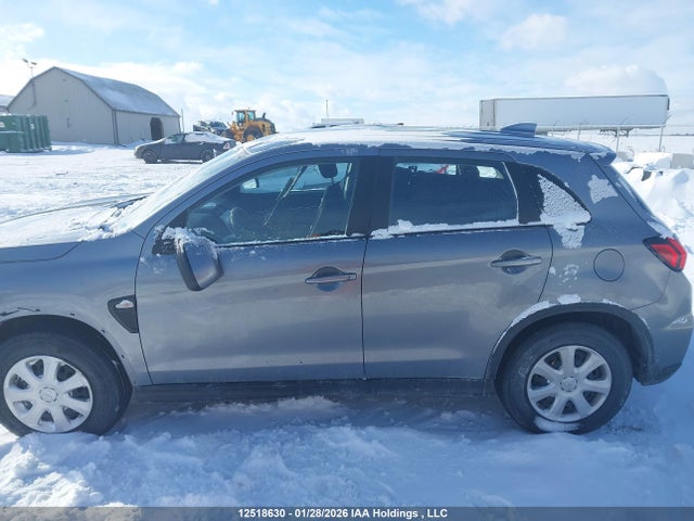 JA4AJUAUXPU605943 Mitsubishi RVR ES