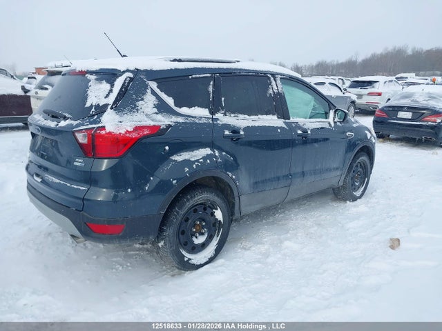 1FMCU9HD1KUB68413 Ford ESCAPE SEL