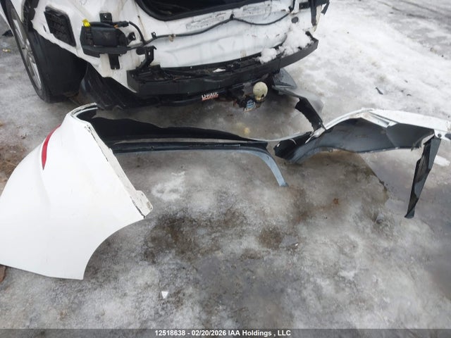 KMHD84LF7HU122467 Hyundai ELANTRA GL