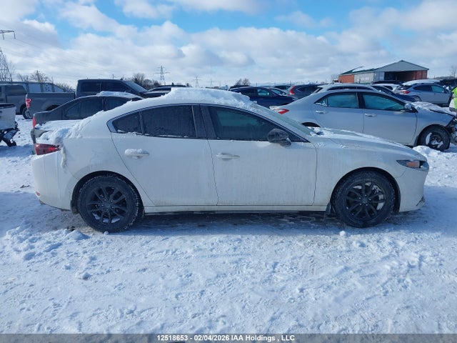 JM1BPBCL1N1502233 Mazda Mazda3 Gs