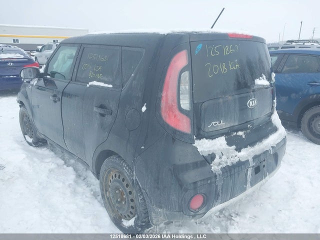 KNDJP3A5XJ7511865 KIA Soul