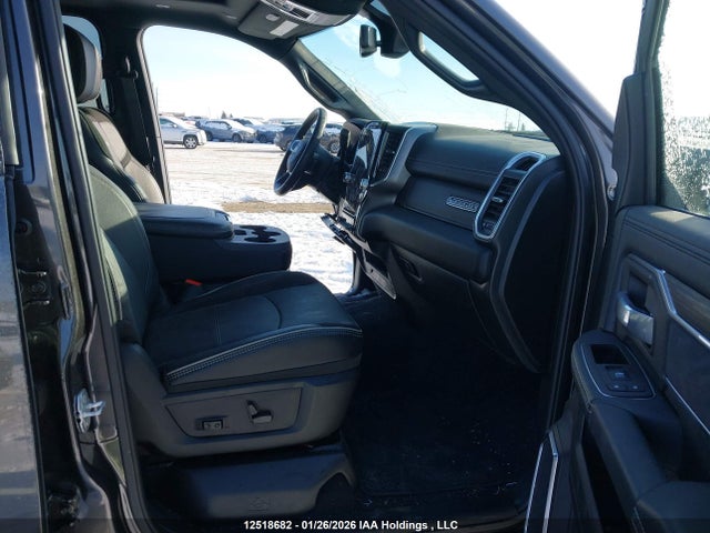 3C63R3EL3RG399784 RAM 3500 Laramie