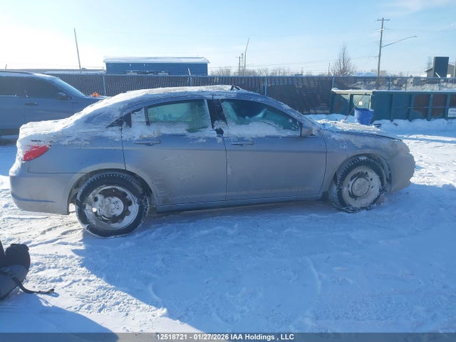 Chrysler 200 LX 2014 1C3CCBAB6EN229541 Image 12