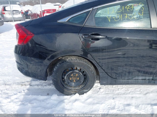 2HGFC2E2XHH017064 Honda Civic Dx