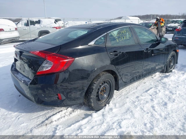 2HGFC2E2XHH017064 Honda Civic Dx