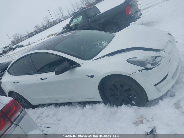 5YJ3E1EAXNF176651 Tesla Model 3 Rwd/standard Range