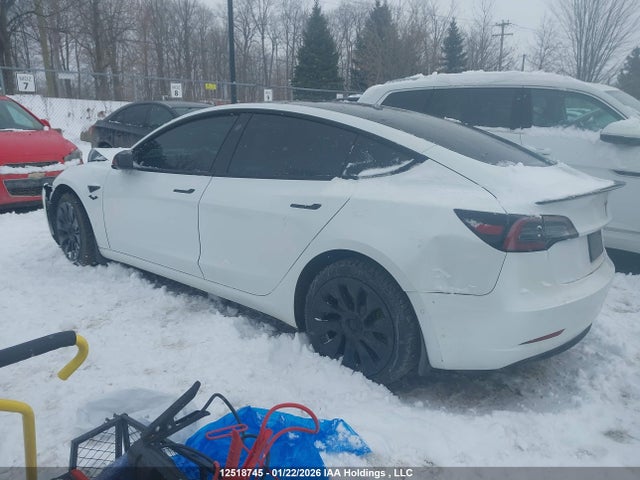 5YJ3E1EAXNF176651 Tesla Model 3 Rwd/standard Range