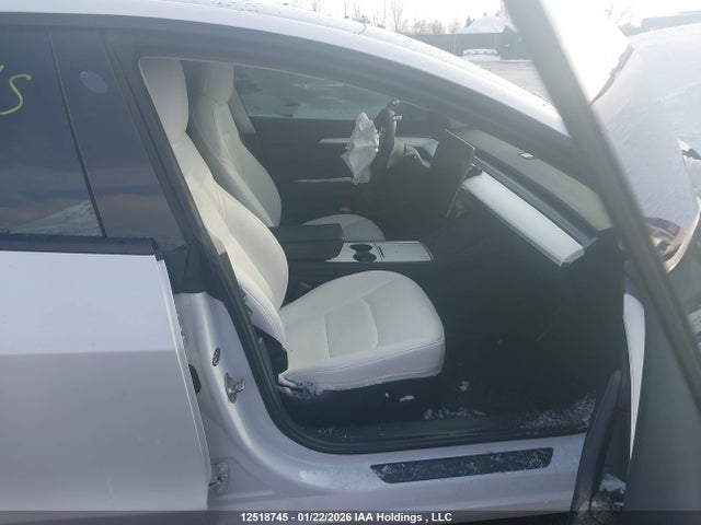5YJ3E1EAXNF176651 Tesla Model 3 Rwd/standard Range