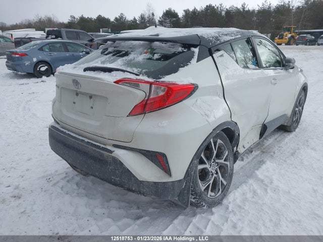 JTNKHMBX2M1097944 Toyota C-HR