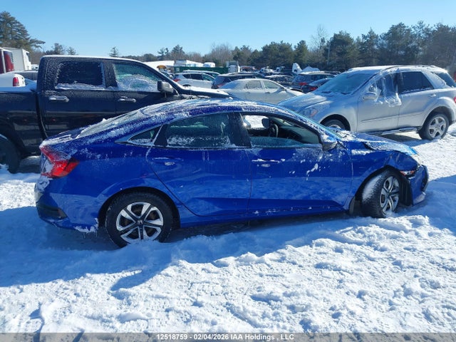Продаж на аукціоні авто 2018 Honda Civic Lx, vin: 2HGFC2F52JH012827, номер лоту: 12518759