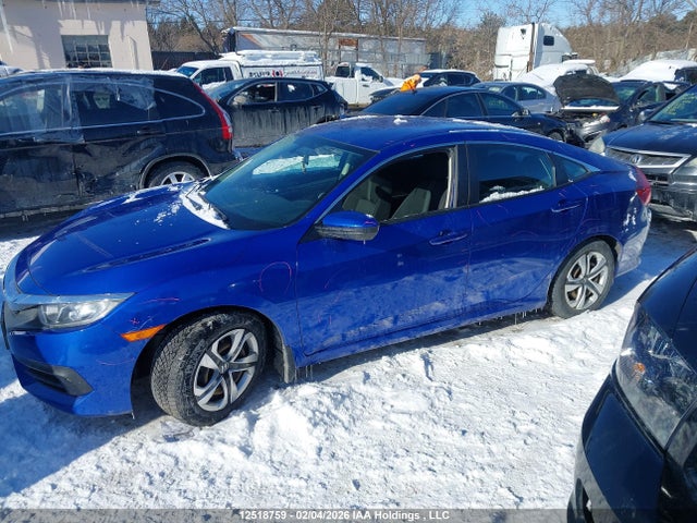 Продаж на аукціоні авто 2018 Honda Civic Lx, vin: 2HGFC2F52JH012827, номер лоту: 12518759