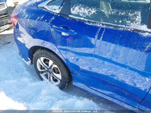 Продаж на аукціоні авто 2018 Honda Civic Lx, vin: 2HGFC2F52JH012827, номер лоту: 12518759