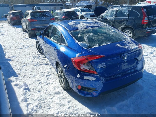 Продаж на аукціоні авто 2018 Honda Civic Lx, vin: 2HGFC2F52JH012827, номер лоту: 12518759