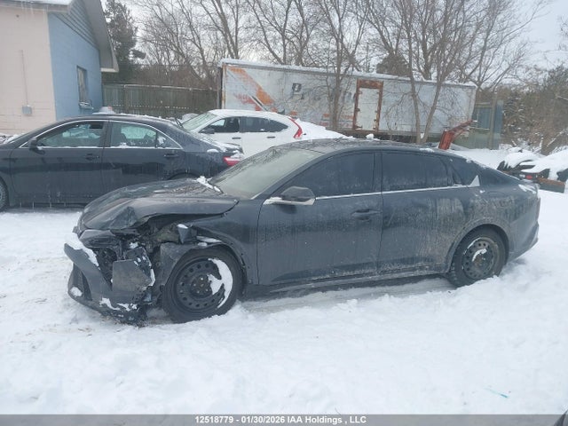 12518779 :رقم المزاد ، 3KPFW4DC4SE092700 vin ، 2025 Kia K4 Gt-line Turbo/gt-line Turbo Limited مزاد بيع