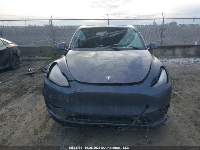 Tesla Model Y Long Range 2022 7SAYGDEE4NF534592 Image 13