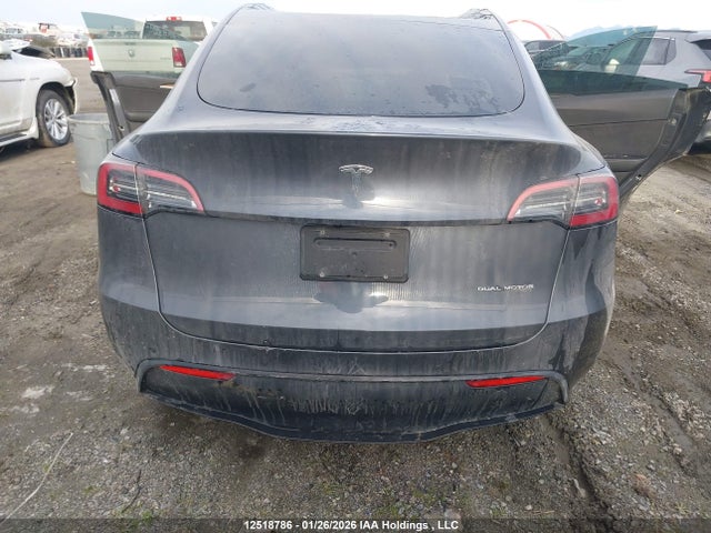 Tesla Model Y Long Range 2022 7SAYGDEE4NF534592 Image 17