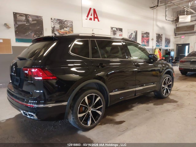 3VV4B7AX3NM011290 Volkswagen Tiguan Sel R-line
